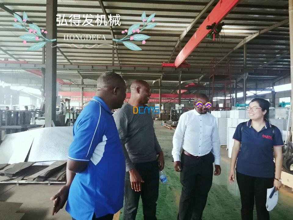 Client visit Hongdefa Machinery